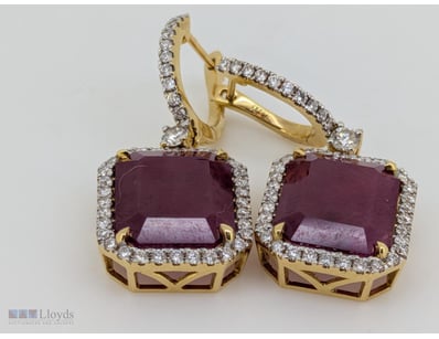 18CT GOLD RUBY AND DIAMOND CLIP BAK PIERCED EARRIN...