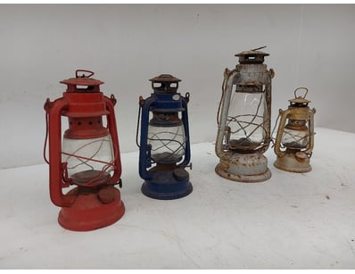 The Curio Collection (A985) - Lot 1011