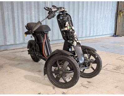 UNRESERVED Scooter Recreational Business Closure... - Lot 20