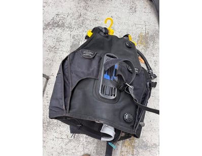 Oceanic OceanPro diving BCD (buoyancy control devi...