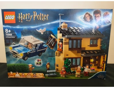 **UNRESERVED** LIFETIME COLLECTION OF LEGO PAR... - Lot 1004