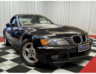 <b>1997 BMW Z3 E36 Convertible - Black - 279,922km...