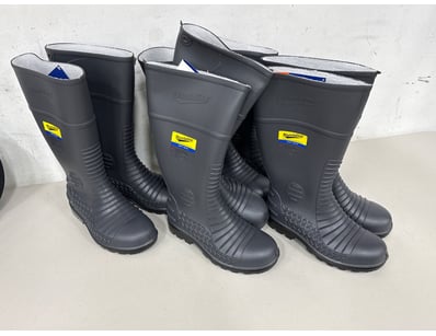 Unclaimed Freight (GCA994) - Lot 336