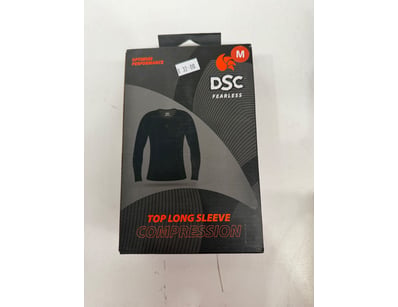 BRAND NEW

Lot of 5 long sleeve tops in size M. ...