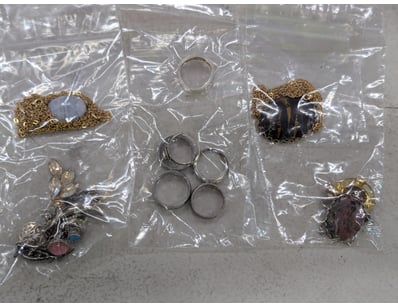 Police Seized Property & Jewellery (A1008) - Lot 550