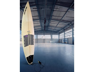 Surfboard 

Dimensions Approx H:6cm W:230 D:53cm...