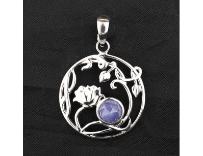 The Sterling Collection - Pendants, Rings, Brac... - Lot 257