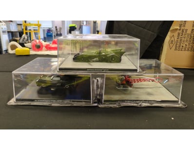 SET OF EAGLEMOSS BATMAN CARS

Item Size: Height:...