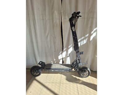 Sport, Leisure & Lifestyle (A986) - Lot 1098