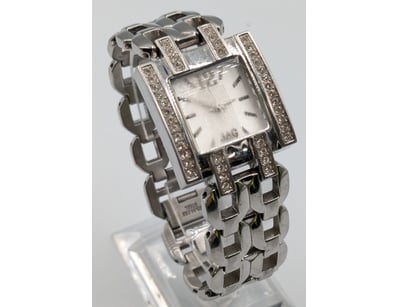 JAG WOMANS SQUARE WRISTWATCH WITH DIAMONTE BEZEL A...
