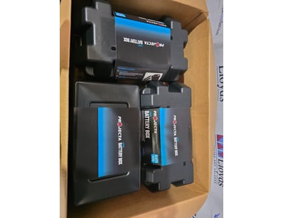 3x Projecta Large Battery Boxes, Suits N70

Sold a...