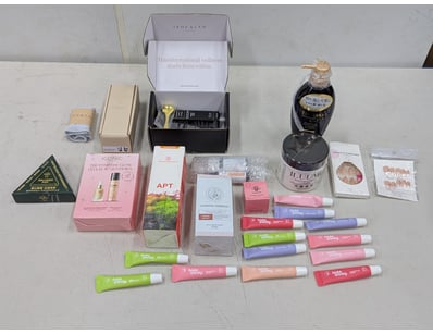 Unclaimed Freight (GCA1004) - Lot 71