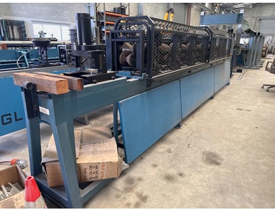 MOSTLY UNRESERVED Machining Engineering Warehous... - Lot 93