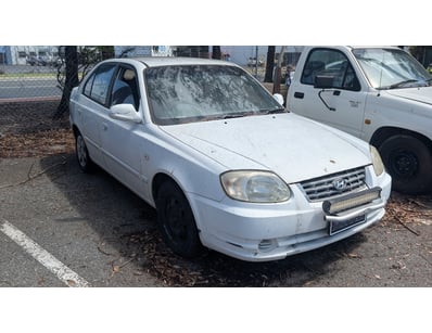 UNRESERVED Adelaide Airport Abandoned Vehicles (O... - Lot 5