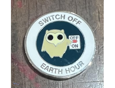 26 MARCH 2000-EARTH HOUR COLOURFUL MEDALLION SCARC...
