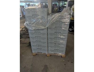 Substantial bulk lot of Australian Fine China hote...