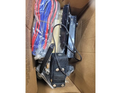 Comprehensive painting and decorating supply lot i...
