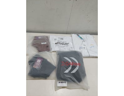 Unclaimed Freight (GCA984) - Lot 2829