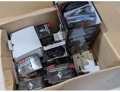 Mostly UNRESERVED Trimble Equipment & Accessorie... - Lot 33