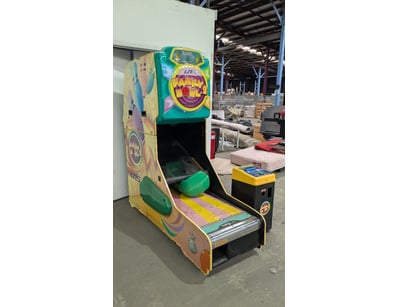 Pinballs, Arcades & Amusements (A979) - Lot 1026