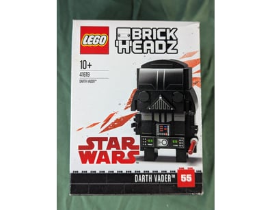 **UNRESERVED** LIFETIME COLLECTION OF LEGO PART... - Lot 209