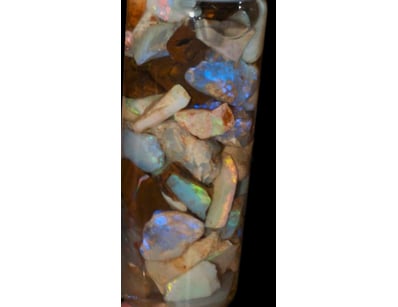 92 CARATS WINTON , COOBER PEDY AND LIGHTNING RIDGE...