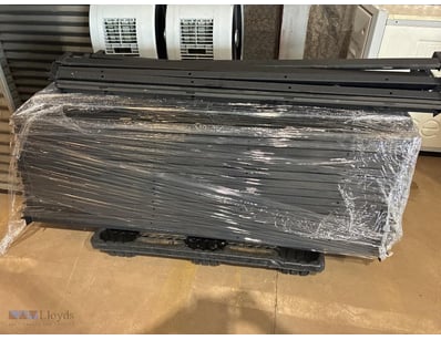 Rack it pallet racking 

15 Uprights approx 
14 cr...