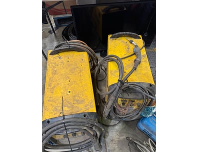 2 x welding machines brands include weld magic
We...