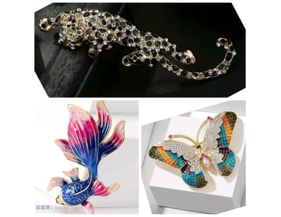 3 X ENAMEL AND RHINESTONE BROOCHES, LEOPARD BUTTER...