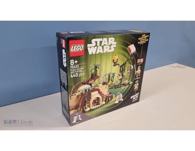 LEGO STAR WARS 75422 YODA'S HUT AND JEDI TRAINING ...