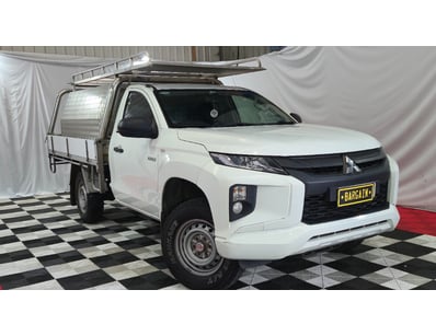 Passenger, Luxury & Commercial Vehicles Auction - Lot 300