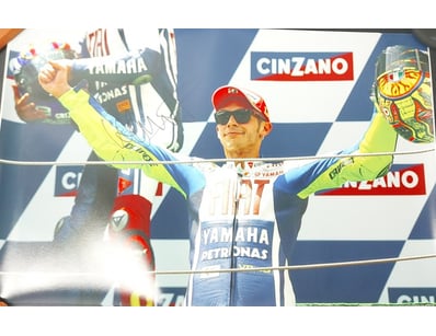 VALENTINO ROSSI "THE DOCTOR" SIGNED PHOTOS

488526...