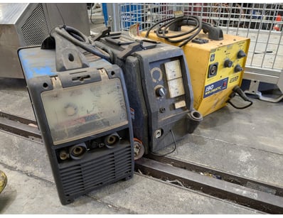 Assorted Welders, I90, CigWeld, Hefty II

Note: Un...