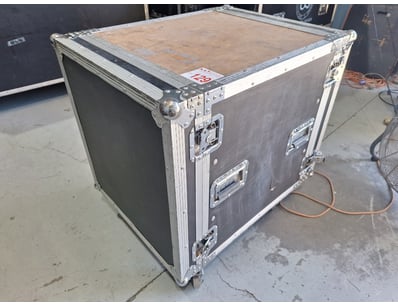 Mostly UNRESERVED Ex-Hire Stage Lighting, PA & ... - Lot 129