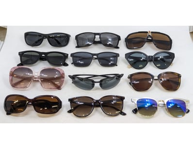 UNRESERVED Airport - Lost Property (A980) - Lot 475