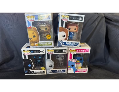 LOT OF 6 FUNKO POP COLLECTIBLE FIGURES - WIZARD OF...