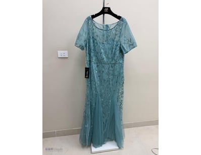 VINTAGE BEADED TULLE EVENING GOWN IN SAGE GREEN

I...
