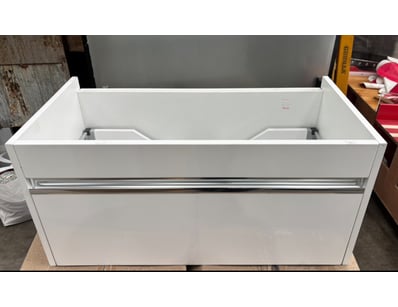 $5M Bathroom Appliances Blitz Part 2 (VICA895) - Lot 200