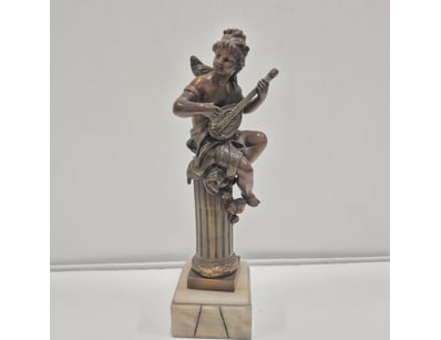The Curio Collection (A979) - Lot 8309