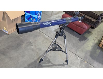 National Geographic 70/900 MPM Refractor Telescope...