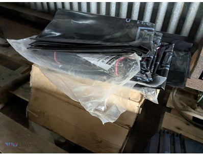 KARCHER Box of Disposal Bags

Contact: Mark David ...