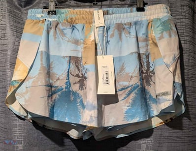 Lorna Jane Running Outfit Ladies Size L, Every Day...