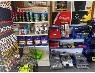 Distribution Business Equipment Liquidation (ON... - Lot 207