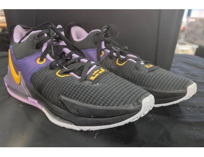 Sports, Hospitality & Leisure (WAA998) - Lot 54