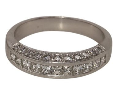 Affordable Jewellery Market (A1005) - Lot 900