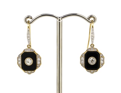 Affordable Jewellery Market (A1006) - Lot 569