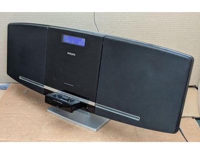 Gadgets, Music & Pastimes (A1003) - Lot 479