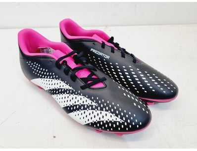 Major Brand Apparel & Footwear Liquidation Even... - Lot 145