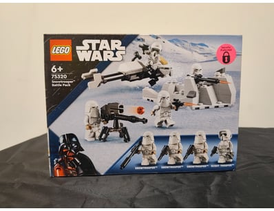 **UNRESERVED** LIFETIME COLLECTION OF LEGO PART... - Lot 260