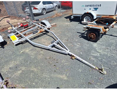 City of Gold Coast Abandoned Vehicles (ON4363) - Lot 30